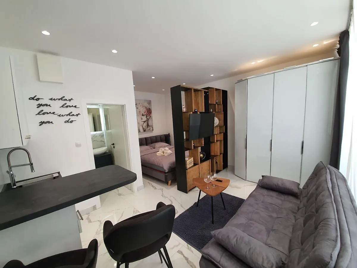 Apartmani Lavin Malinska Kroatien